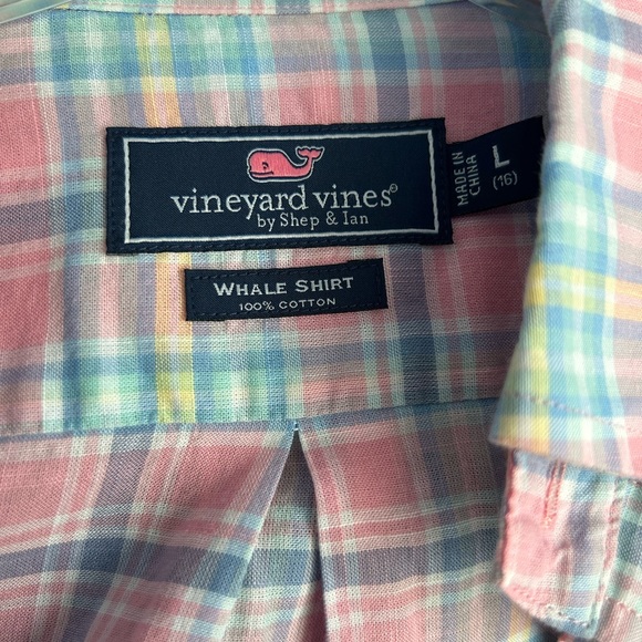 Vineyard Vines Whale Shirt - Picture 2 of 3